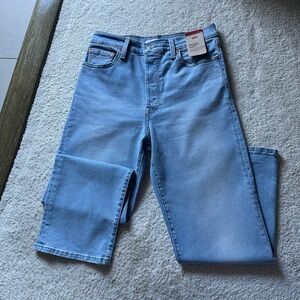 NWT Levi’s Ribcage Straight Ankle High Rise Jeans Size 28/27